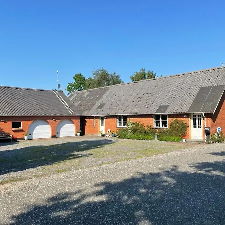 Kragh Bed & Breakfast 3*